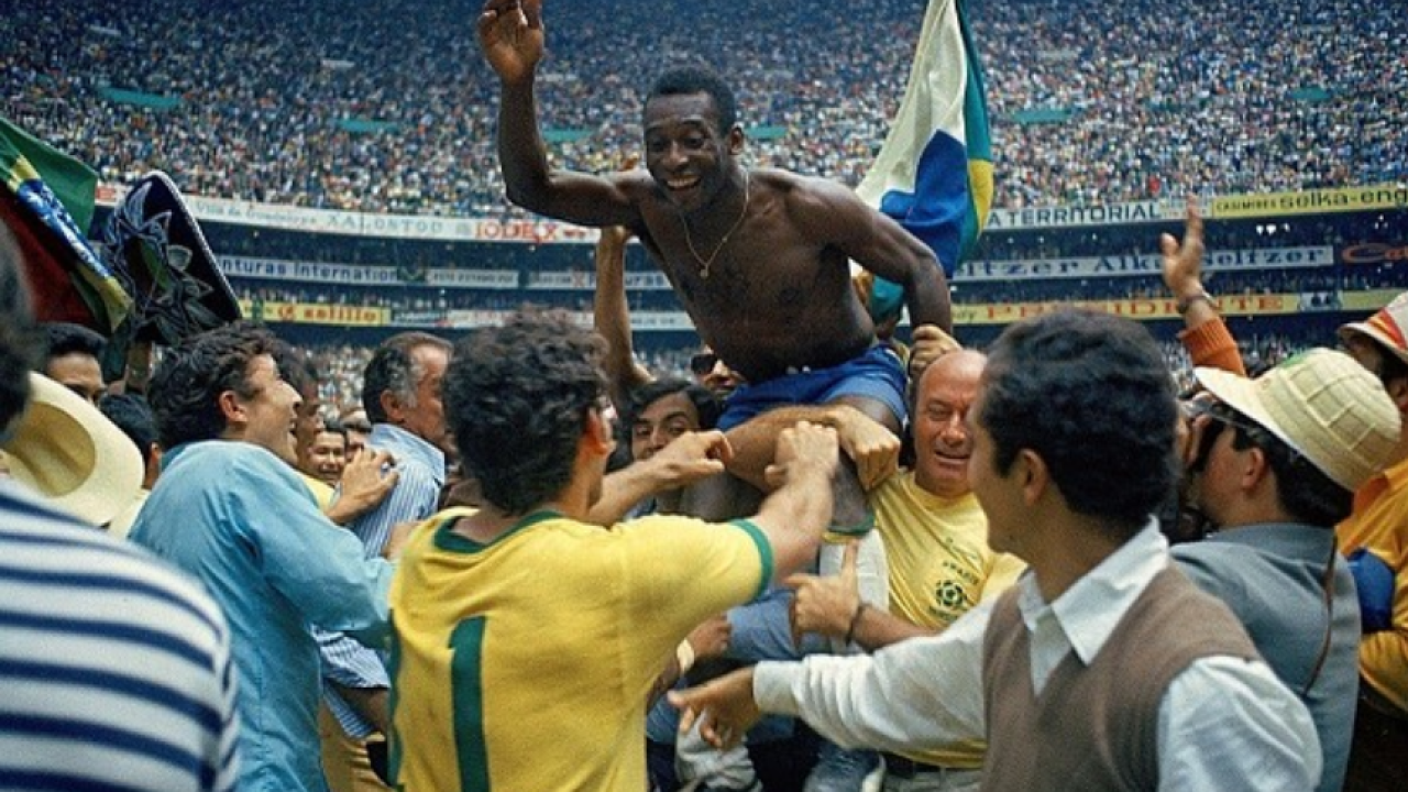 Pelé domina as estatísticas oficiais da Fifa de forma isolada — Foto: Pelé domin