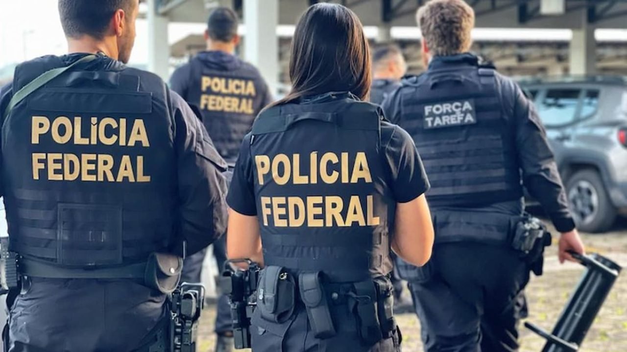 Foto: Polícia Federal descobriu uma fábrica clandestina de fuzis de uso restrito