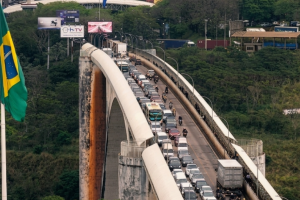 ponte-da-amizade-mantem-acesso-especial-a-pacientes-mas-aperta-o-controle-6a95a06889d14