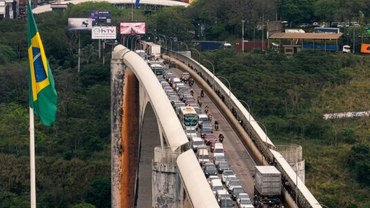 ponte-da-amizade-mantem-acesso-especial-a-pacientes-mas-aperta-o-controle-6a95a06889d14
