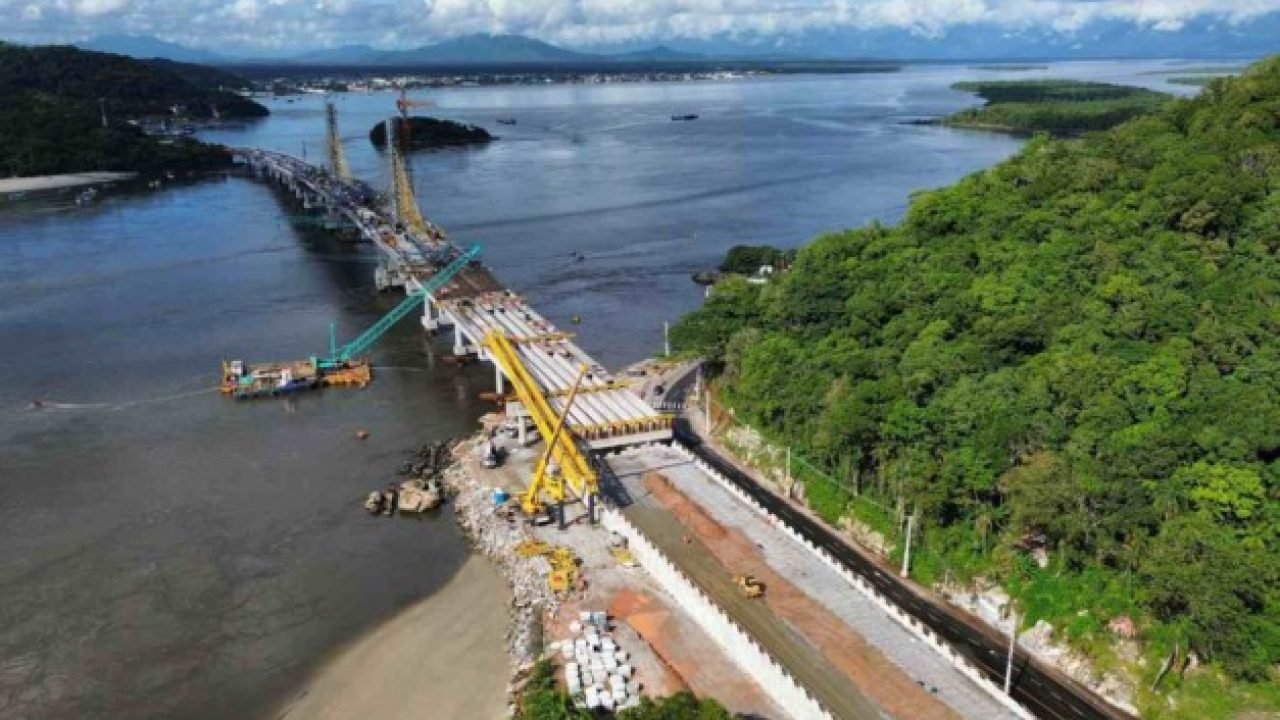 Foto: Ponte de Guaratuba facilitará conexão da cidade com Matinhos, no litoral d