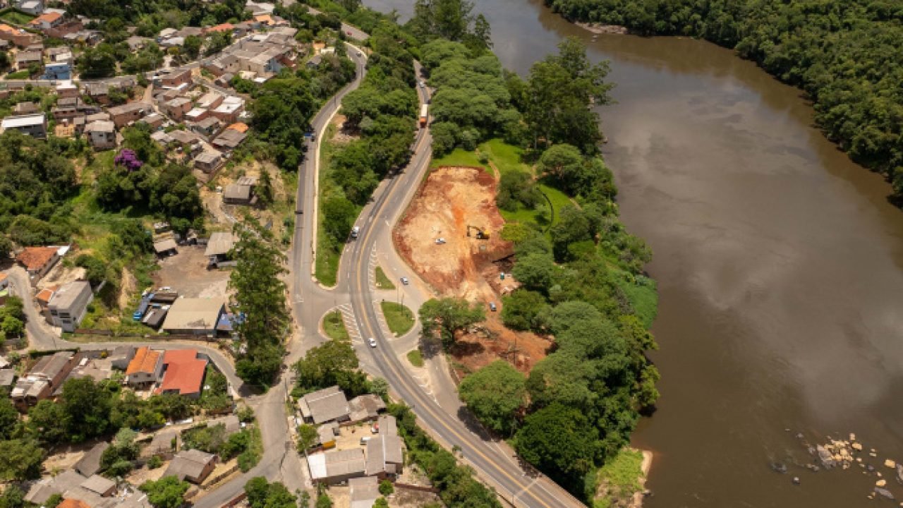 Interdição da PR-160 em Telêmaco Borba — Foto: Governo do Paraná