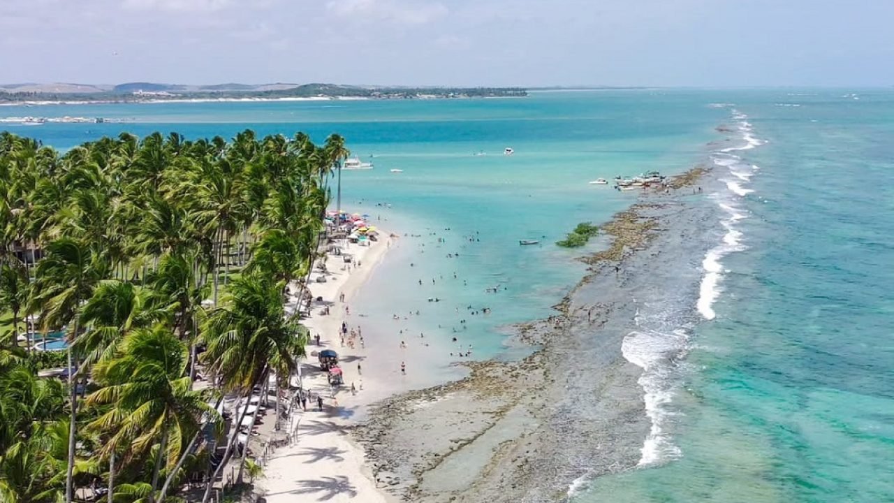 Praia dos Carneiros, em Tamandaré — Foto: Praia dos Carneiros, em Tamandaré Repr