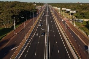 projeto-quer-evitar-novos-loteamentos-so-de-moradias-na-avenida-das-cataratas-6a8f11b895050