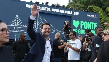 O governador Carlos Massa Ratinho Junior inaugura nesta sexta-feira (1) a Ponte