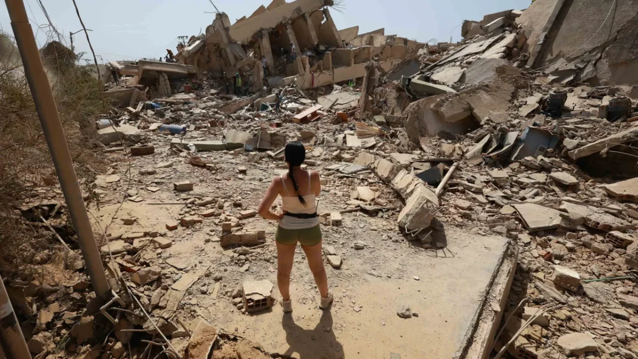 registro-de-destruicao-apos-terremoto-na-venezuela006496590202607052034.webp.webp