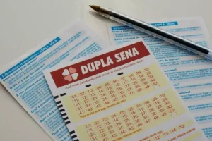 Foto: O sorteio do resultado da Dupla Sena 2961 acontece a partir das 21h (Foto: