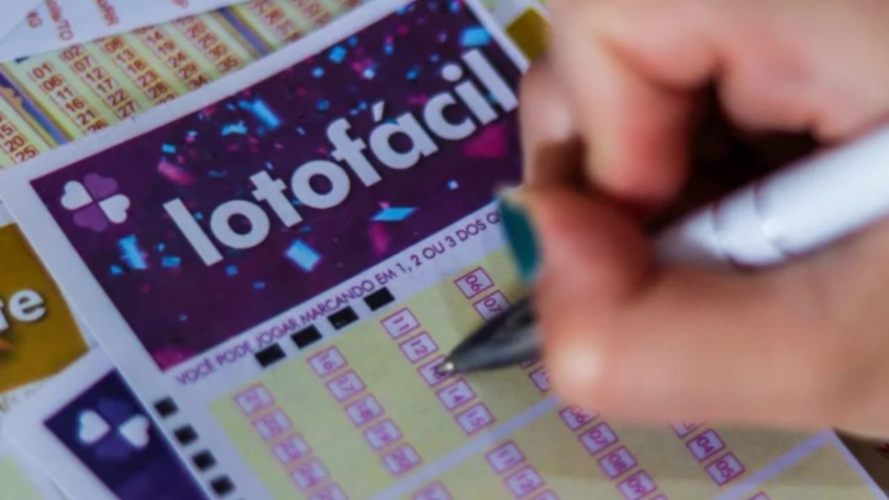 Foto: Bilhete da Lotofácil. (Reprodução/Adobe Stock)
