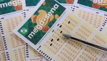 O portal Massa.com.br acompanha a apuração da Mega-Sena — Foto: O portal Massa.c