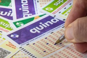 Foto: A aposta mínima, com cinco dezenas, custa R$ 3. (Reprodução/Adobe Stock)