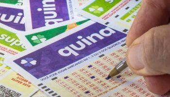 Foto: A aposta mínima, com cinco dezenas, custa R$ 3. (Reprodução/Adobe Stock)