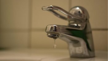 Foto: Diversos bairros de Campo Largo podem ficar sem água. (Reprodução/Pixabay)