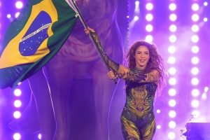 shakira-2