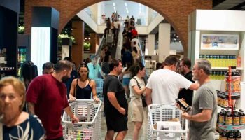 Shopping China — Foto: H2FOZ