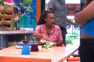 Sol Vega parte para cima de Ana Paula Renault no BBB 26 — Foto: 1 de 1 sol-vega