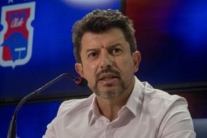 tcheco-parana-clube-apresentacao-1