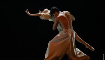Ballet de Paraisópolis, EDASP e Grupo Divinadança se apresentam no Theatro — Fot