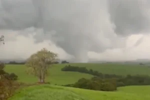 tornado-no-rio-grande-do-sul006655950202608072118.webp.webp