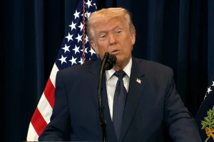 trump-hoje006675430202608192329.webp.webp
