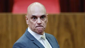 tse-nunesmarques-posse-lula-janjaluladasilva-josesarney-alexandredemoraes-caiado-ibanesrocha-davialcolumbre-michellebolsonaro-flavio-bolsonaro-27-848x477-1