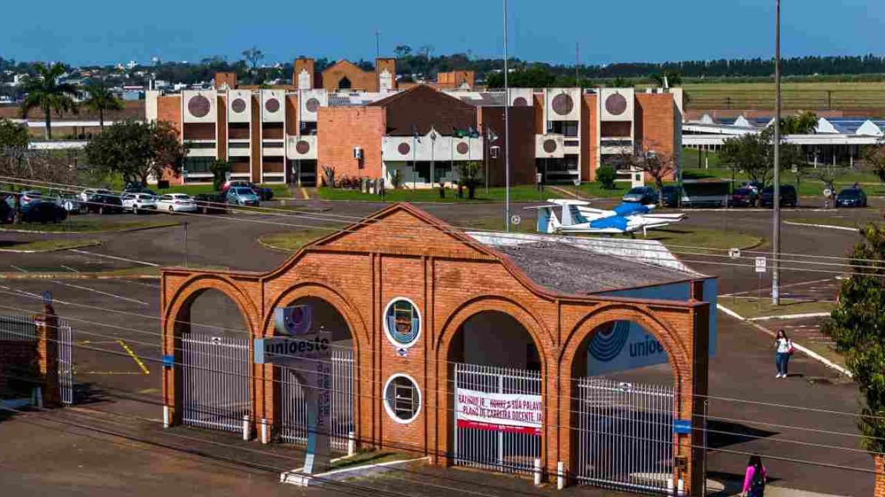 Vagas disponíveis — Foto: Vagas disponíveis. Fonte: Unioeste