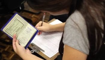 Jovens aprendizes têm oportunidades no Paraná — Foto: Foto: Ari Dias/AEN