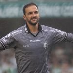vagner-ex-athletico-goleiro-operario