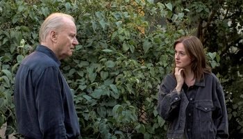 Stellan Skarsgård e Renate Reinsve em Valor Sentimental — Foto: 1 de 1 Stellan S