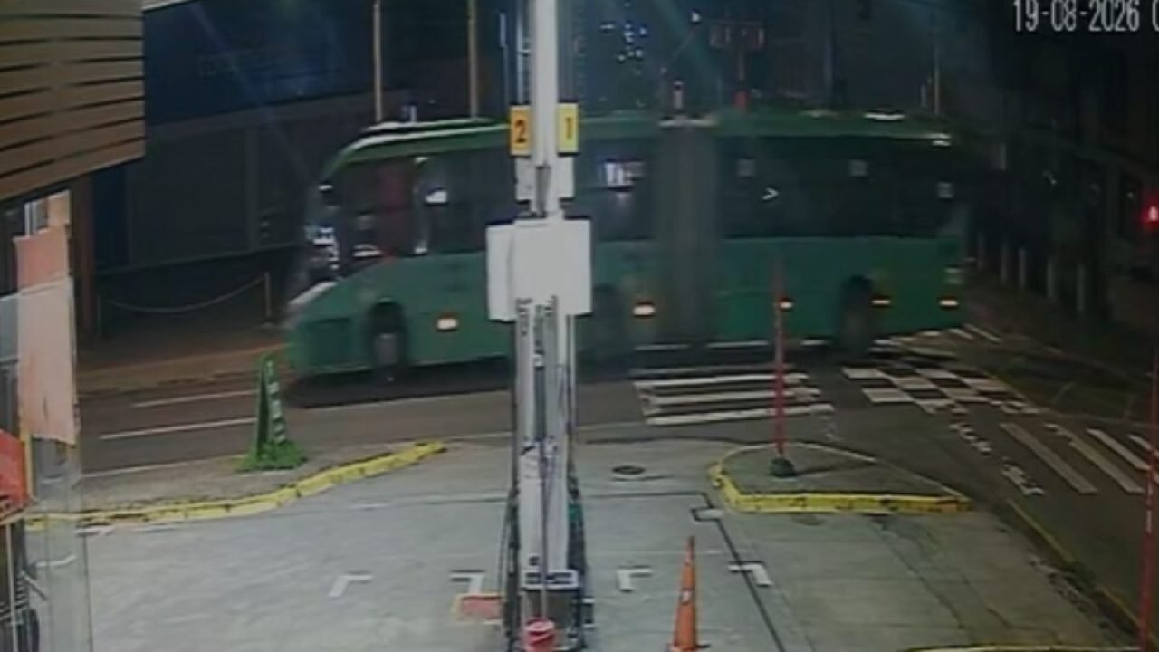 video-acidente-alto-da-xv-curitiba-960x592-1