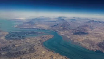 vista-aerea-da-ilha-de-qeshm-separada-do-continent006410490202605152254.webp.webp