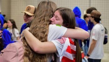 Estudantes do Ganhando o Mundo Agrícola retornam ao Brasil — Foto: Governo do Pa