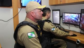 Câmeras inteligentes de videomonitoramento — Foto: Governo do Paraná