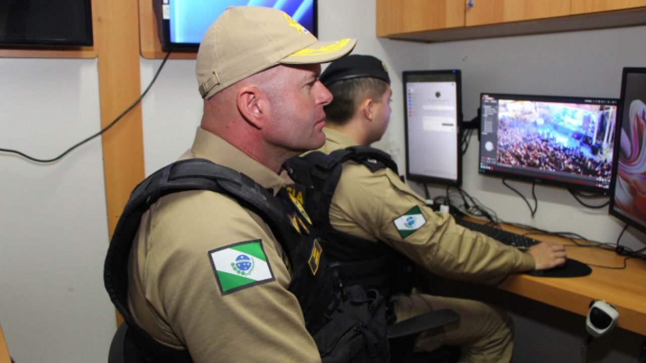 Câmeras inteligentes de videomonitoramento — Foto: Governo do Paraná