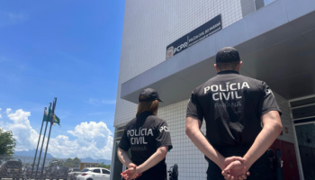 Polícia Civil cumpre mandado de prisão em Paranaguá — Foto: Governo do Paraná