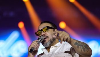 Belo e Jeito Moleque se apresentaram no Verão Maior Paraná — Foto: Governo do Pa