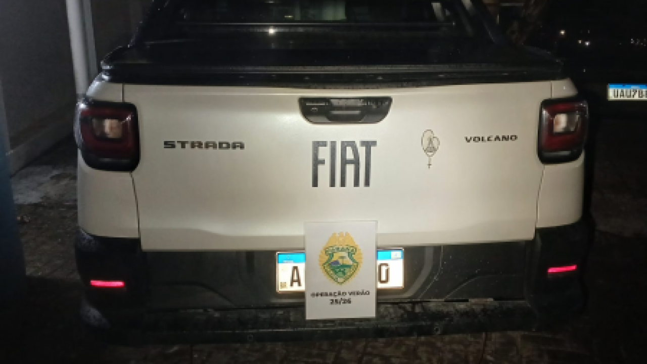 Veículo recuperado pela PMPR — Foto: Governo do Paraná