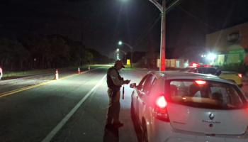 Fiscalização nas rodovias do Litoral do Paraná — Foto: Governo do Paraná