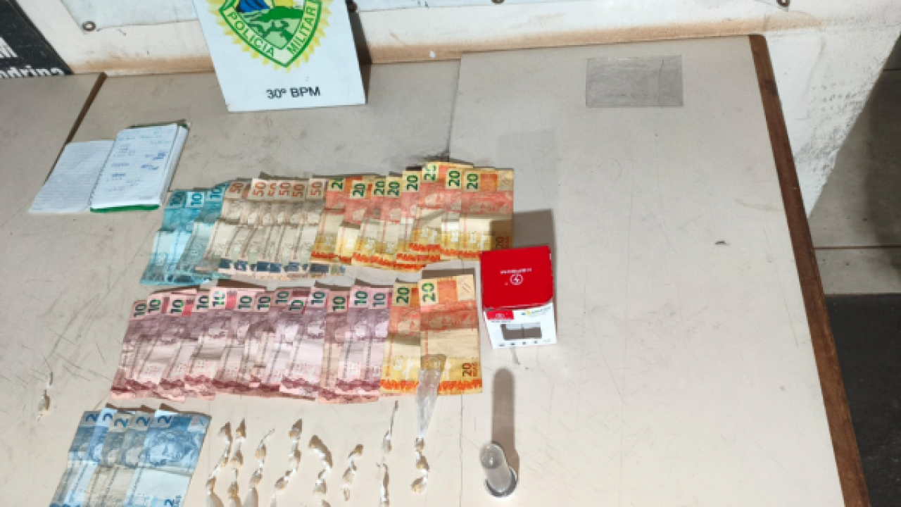 PMPR prende mulher por tráfico de drogas em Londrina — Foto: Governo do Paraná